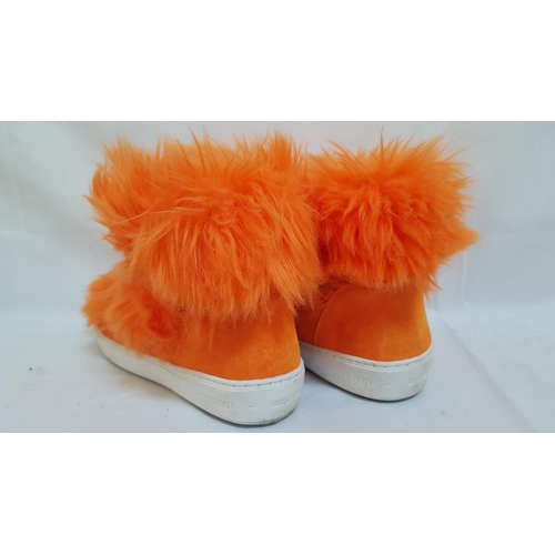 573 - Orange 'Moon Boot' Pulse Mid Premium Pop Faux Fur Sneakers, EU40/UK6.5.