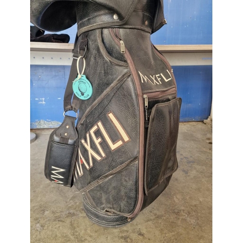 711 - Set of Golf Clubs in Maxfli Golf Bag; 8 x 'Wilson' Irons, Taylor Made Titanium Driver and 4 x Other ... 