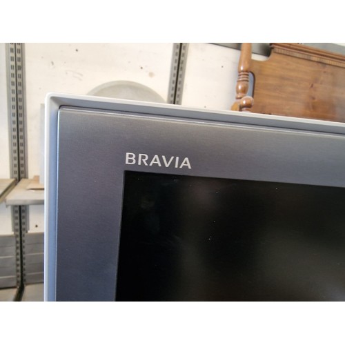 712 - Sony Bravia 40'' LCD Television, (Model: KDL-40S2010), with Remote Control, (Untested)