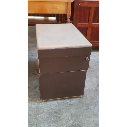 726 - Vintage Metal 3-Drawers Filing Cabinet, One Drawer with Key, (D: 64cm x W: 42cm x H: 58cm), A/F.