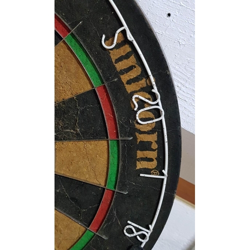 377 - 'Eclipse Pro' Dart Board (Made in England), Approx. Ø:45cm.