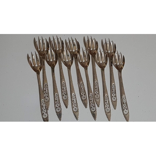 390 - Set of 11x Silver 800 Cypriot Filigree Design (Lefkara Style) Dessert Forks, Approx. 121g.