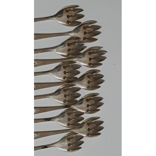 390 - Set of 11x Silver 800 Cypriot Filigree Design (Lefkara Style) Dessert Forks, Approx. 121g.