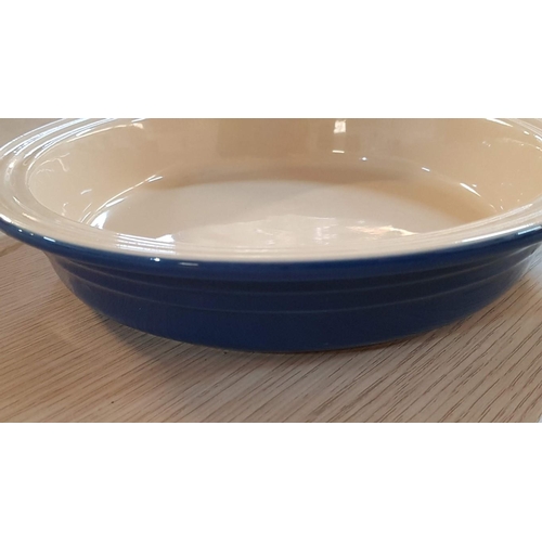 30 - Le Creuset Set of Casserole Dishes in Cornflower Blue: Round (Ø: 25.5cm-No 08.01), Rectangular (29cm... 