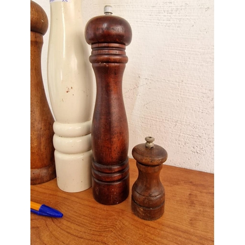 269 - Collection of 6 x Salt & Pepper Grinders; Incl. a Marble Pair, Wooden Ones and White Finish Other (A... 