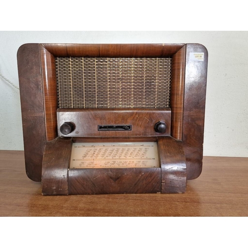 50 - Vintage HMV (His Master's Voice) Radio, Model No. 486, (Circa 1936) with Long Wave and Short Wave Fr... 