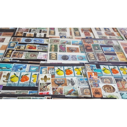 260 - Approx. 350-400X Cyprus Stamps, Vintage Retro and Recent.
(350-400)