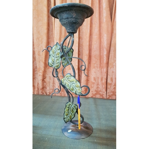 257 - Stylish Metal Art, 4x Different Candle Holders Decorated with  Leaves, H: 30cm, H:39cm, H:48cm, H:50... 