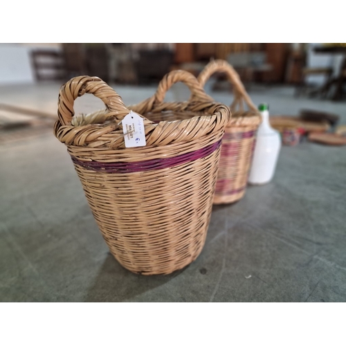 104 - 2 x Large Traditional Wicker Baskets with Handles, (Largest Approx. H: 42cm, Ø: 40cm), Together with... 