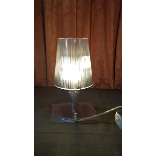 151 - Kartell Take Table Lamp, Design Ferruccio (Transparent Plastique), Approx. H: 30cm., Basic Test- Wor... 