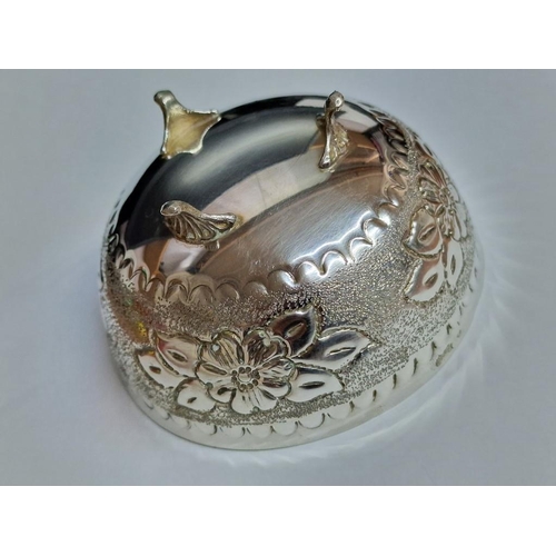 59 - Decorative 3-Footed Round Silver Bowl with Floral Pattern, (Approx. Ø: 10cm, H: 5cm, .830 Silver, 55... 