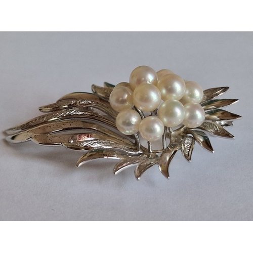 75 - Decorative Sterling Silver Leaf Design Brooch with Cluster of Pearls, (Approx. 12.5g, L: 57mm overal... 