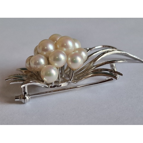 75 - Decorative Sterling Silver Leaf Design Brooch with Cluster of Pearls, (Approx. 12.5g, L: 57mm overal... 