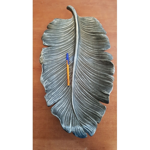 457 - Leaf Tray, Large Serving Decorative Tray, Approx. 55cm x 30cm x 8cm.