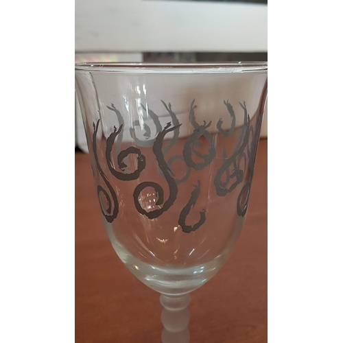 510 - Modern Wine Glasses Decorated with Hand Painted Pattern and Mat Glass Twisted Leg, (7).