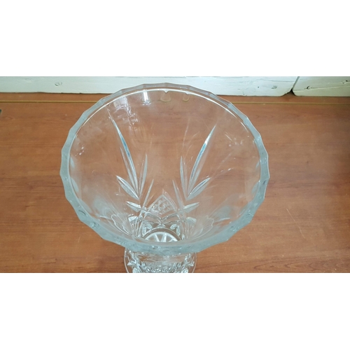 514 - Vintage, Circa 80s-90s, Large Crystal Vase, Approx. H: 30cm Ø : 16cm.