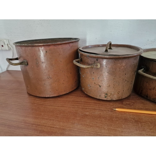 76 - Collection of 4 x Large Vintage Copper Pans, with Twin Brass Handles, Two with Lids, (Largest Approx... 