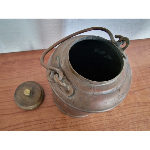 77 - Vintage Copper Container with Decorative Brass Carrying Handle, (Approx. Ø: 16cm, H: 24cm)