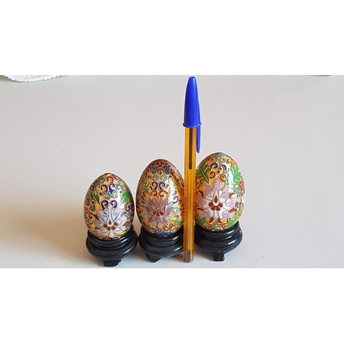 152 - Rare Collection of Vintage Oriental Cloisonne Eggs ,Embossed Metal and Enamel,7x Different Sizes wit... 