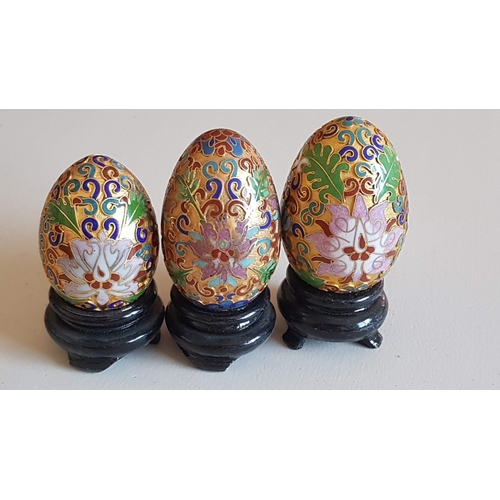 152 - Rare Collection of Vintage Oriental Cloisonne Eggs ,Embossed Metal and Enamel,7x Different Sizes wit... 