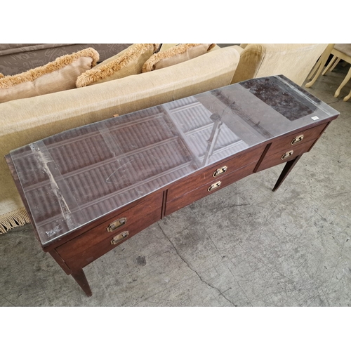 313 - Retro / Mid-Century Concave Front Dark Wood Sideboard or Dressing Table with 5-Drawers and Brass Pul... 