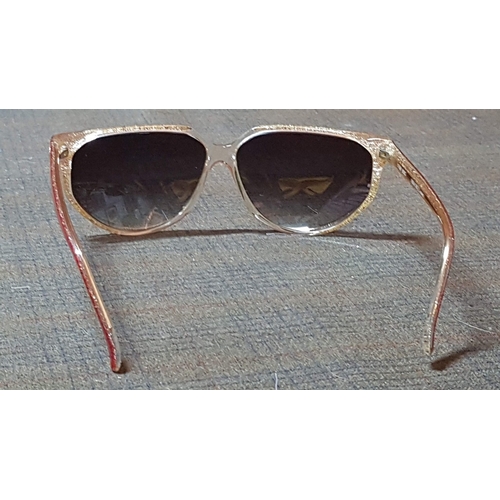 315 - Nina Ricci Paris (1758 BOC), Red/Gold Framed Sunglasses, Hand Made , Made in France, Hard Case.  (2)