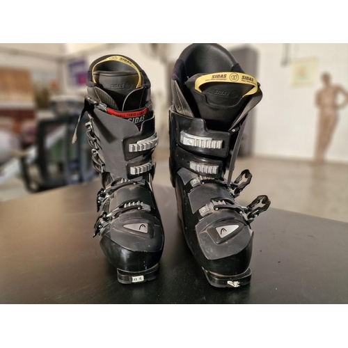 562 - Pair of SIDAS 'Vector' Black Ski Boots, Made in Italy (see multiple photos)