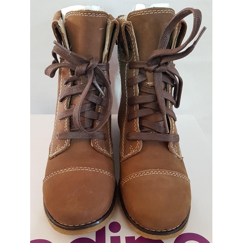 578 - Pediped Flex 'Kat Walnut (Brown)' Fashionable Boots with Natural Rubber Sole, Stylish Boot Design wi... 