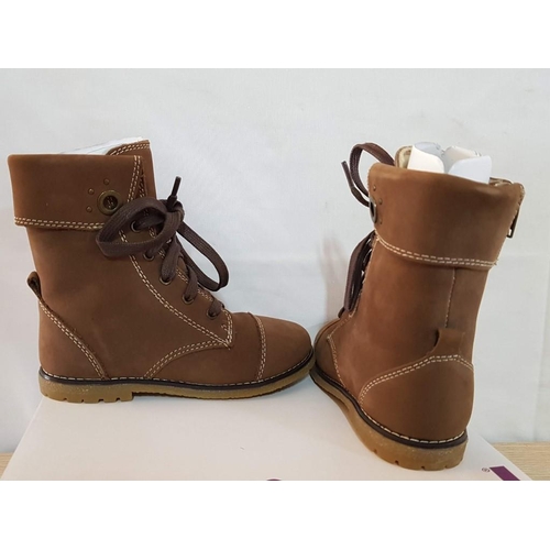 578 - Pediped Flex 'Kat Walnut (Brown)' Fashionable Boots with Natural Rubber Sole, Stylish Boot Design wi... 