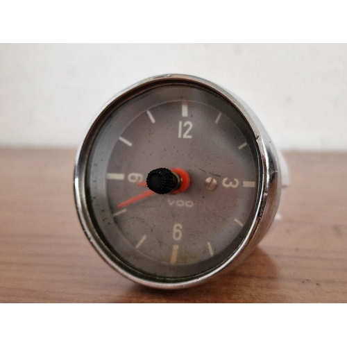 44 - Vintage Blaupunkt Auto Radio, Model: KV900, Short Wave, Circa 1960's, We Believe Rare Model Used in ... 