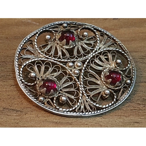 95 - Silver Stylish Jewelry; 2x Silver (700) Filigree Design Brooches Decorated with Red and White Stones... 