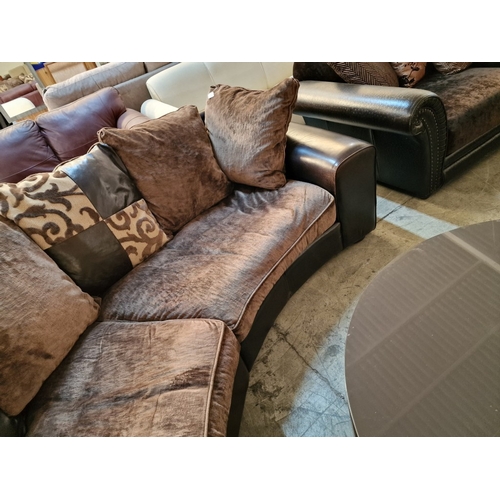 89 - Superb 3-Piece Sectional Curved Sofa in Brown Leather with Large Fabric Seat Cushions and Compliment... 