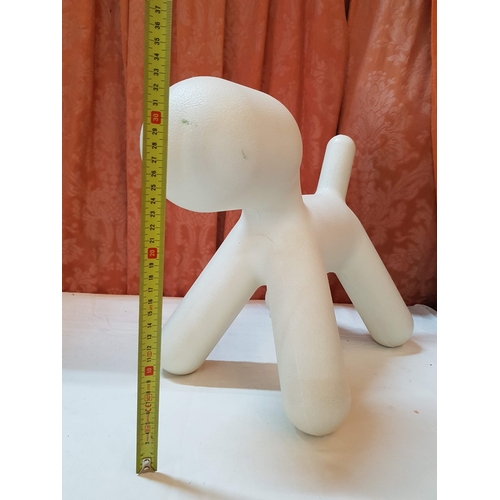 38 - White 'Puppy Me Too Magis' Design by Eero Aarnia , Chair/Toy, Approx. 35cm x 43cm.