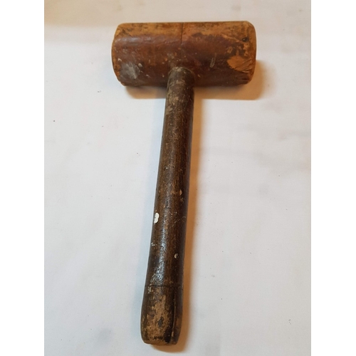 49 - Vintage Stonemason’s mallet, wooden mallet, scribe and brace & bit (4 pcs)