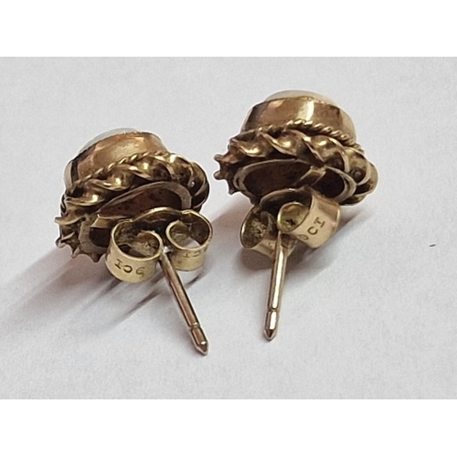 11A - Pair of Vintage 9ct Gold & Opal Earrings, (Approx. Ø: 10mm, 2.2g)