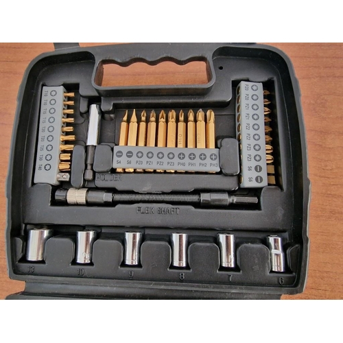 190 - BOSCH Ratchet Screwdriver in Fitted Case with Many Attachments / Accessories, * Looks Hardly Used, i... 