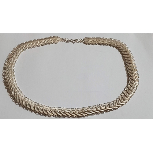 200 - Beautiful Filigree Silver 925 Lefkara Style Jewelry Set with Lace Design; Necklace, Approx. L: 40cm ... 