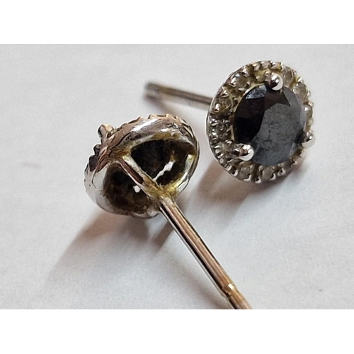 138 - 18ct Gold Pendant with Centre Round Cut Blue Stone and 20 x Surrounding Clear Stones, on 18ct White ... 