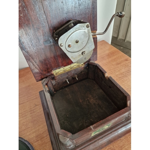 68 - HMV (His Master's Voice) Horn Gramophone with Wooden Base, Made in England, * Basic Test, Winds Up &... 