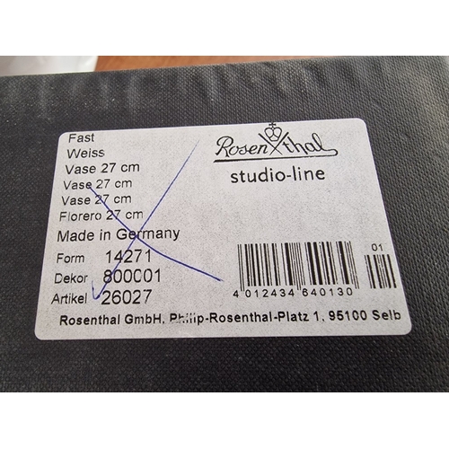 91 - Rosenthal Studio Line, 'Fast' Vase, White Colour, with Original Box, Made in Germany, (Approx. H: 27... 