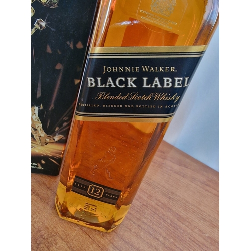 112 - Johnnie Walker Black Label Blended Scotch Whisky, (70cl, 40%) in Presentation Box with Glass and Ice... 