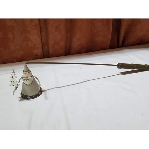 101 - Metal Christmas Art; 3x Lanterns and 4x Candle Snuffers. (7)