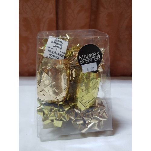 103 - Winter Decor Design Collection  and Wrap Accessories in Gold and  Silver Tone, See Multiple Photos.