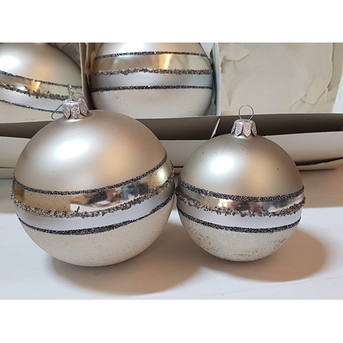 131 - Collection of Beautiful Shiny Christmas Baubles in Silver Tone and Two Sizes.