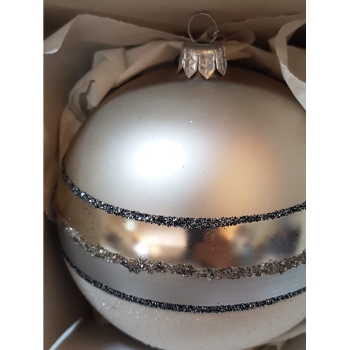 131 - Collection of Beautiful Shiny Christmas Baubles in Silver Tone and Two Sizes.