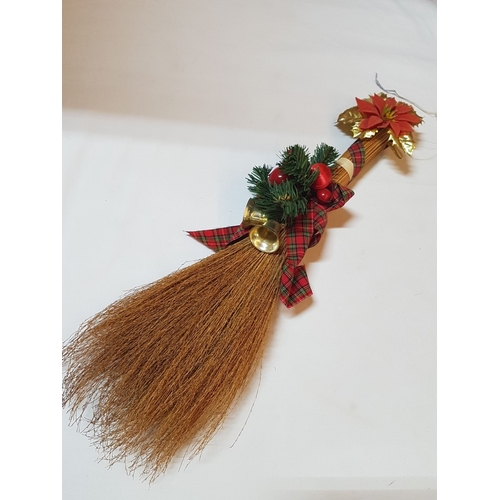 60 - Christmas Door/Wall Decor, See Multiple Photos. (2)