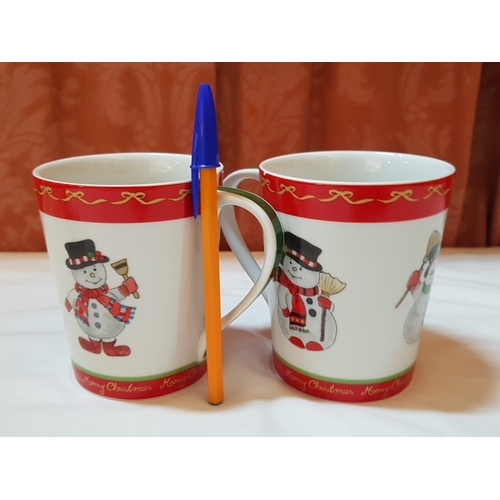 73 - 'Santa Claus' Xmas Dinner Service, Pratos de Casa Portuguese Ceramic; 2x Large Square Serving Dishes... 