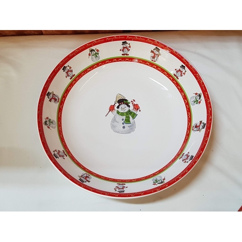 73 - 'Santa Claus' Xmas Dinner Service, Pratos de Casa Portuguese Ceramic; 2x Large Square Serving Dishes... 