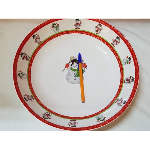 73 - 'Santa Claus' Xmas Dinner Service, Pratos de Casa Portuguese Ceramic; 2x Large Square Serving Dishes... 