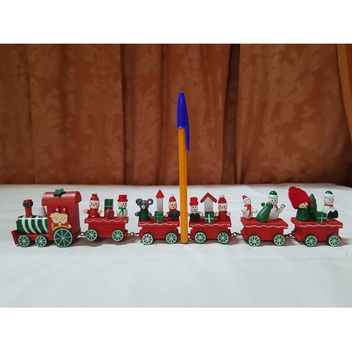 89 - Mini Christmas Trains, Vintage Style Wooden Mini Ornaments.(2)